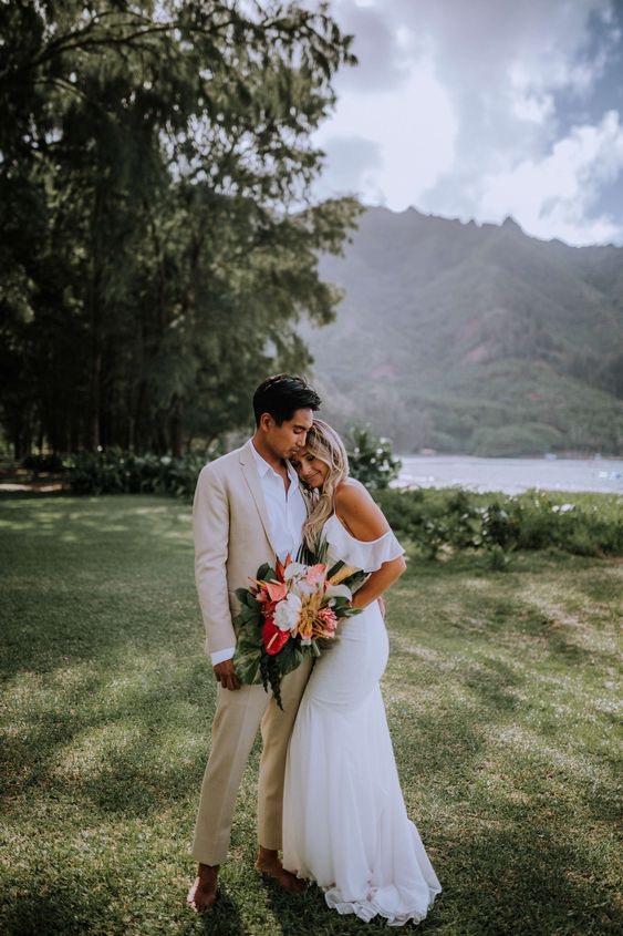 Hawaii wedding