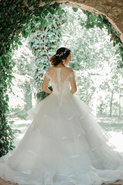 luxury wedding gowns